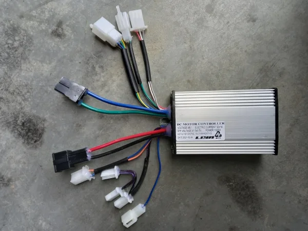 Contrôleur Quad 48V 1300W (9070092)