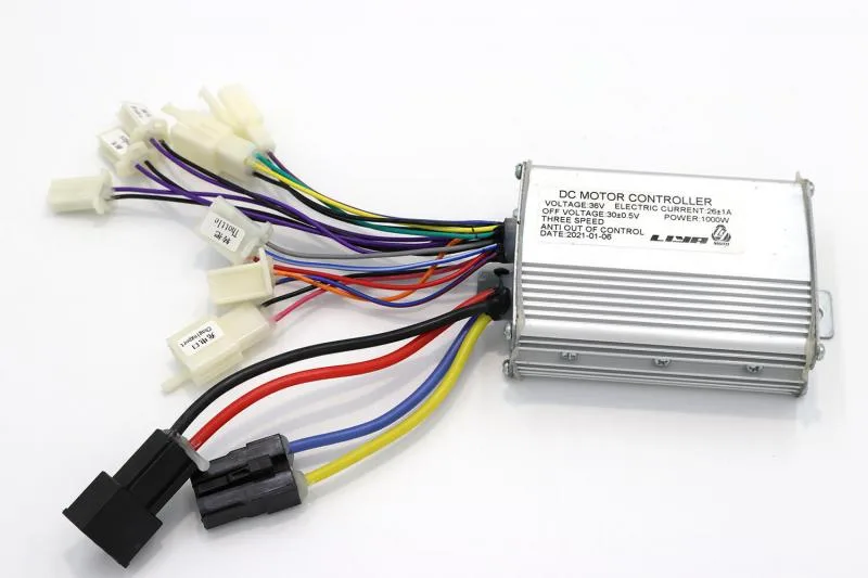 Contrôleur pour Quad /MOTO ELECTRIQUE 1000W 36V (9070010)