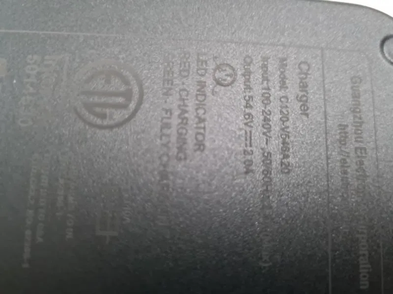 Chargeur de batterie lithium 54,6 V 2 A 1 300 watts/1200 - photo 2