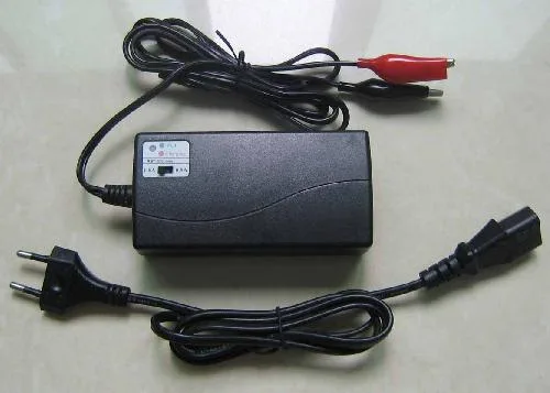 chargeur de batterie 12v